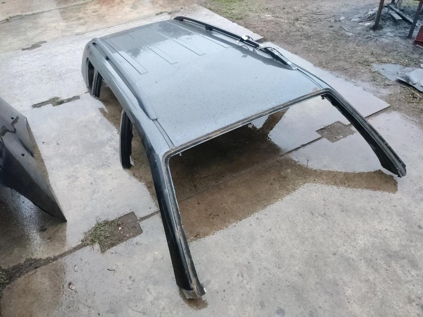 Крыша со стойками SsangYong Rexton 2005 Y200