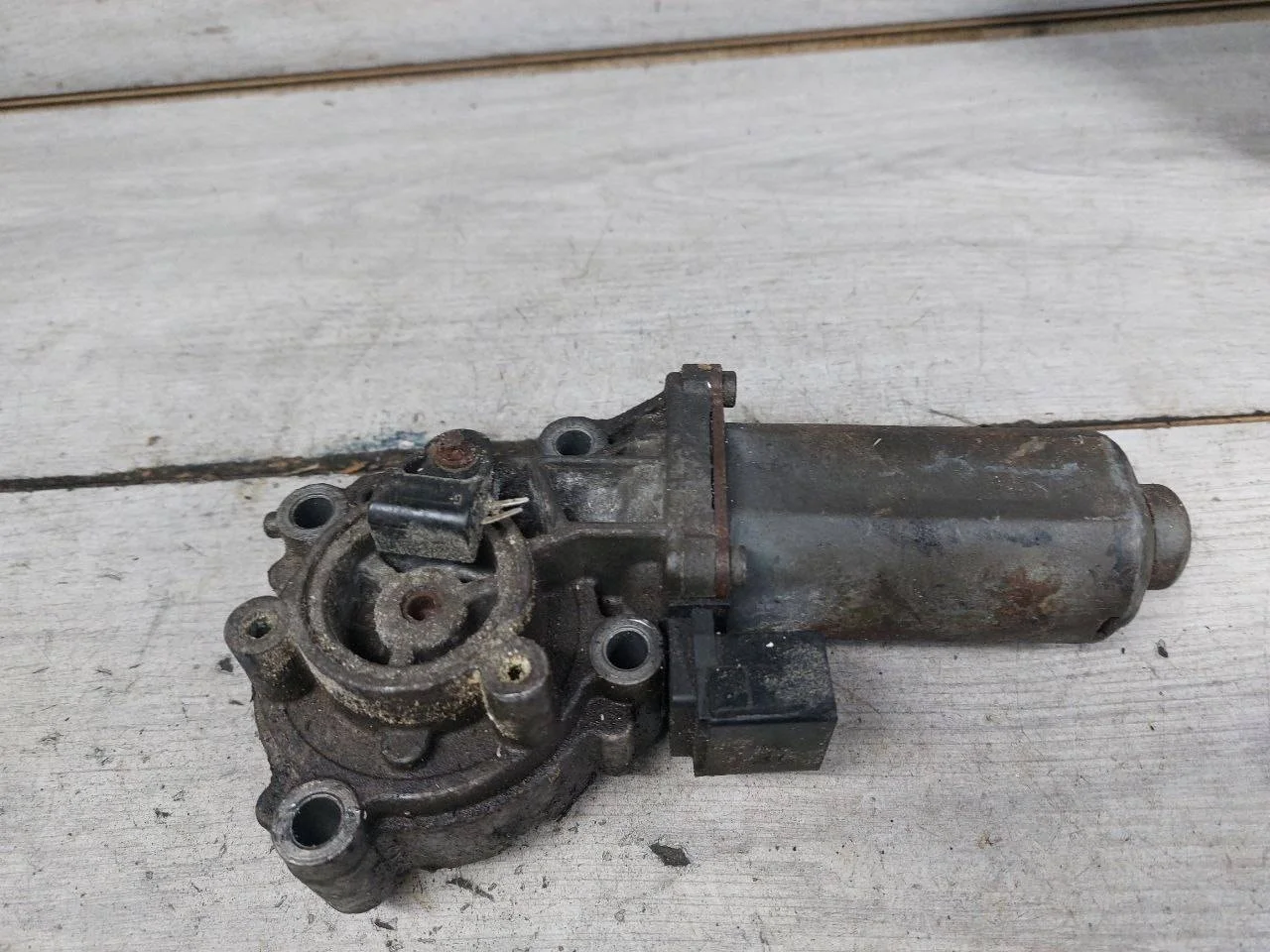 сервопривод раздаточной коробки BMW X5 E70