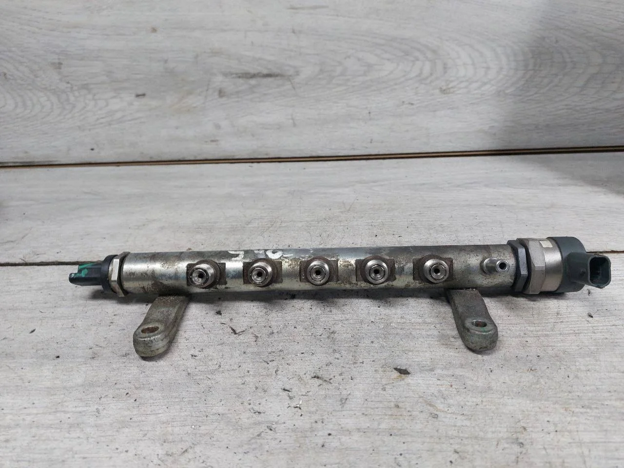 топливная рампа Land Rover Freelander 2