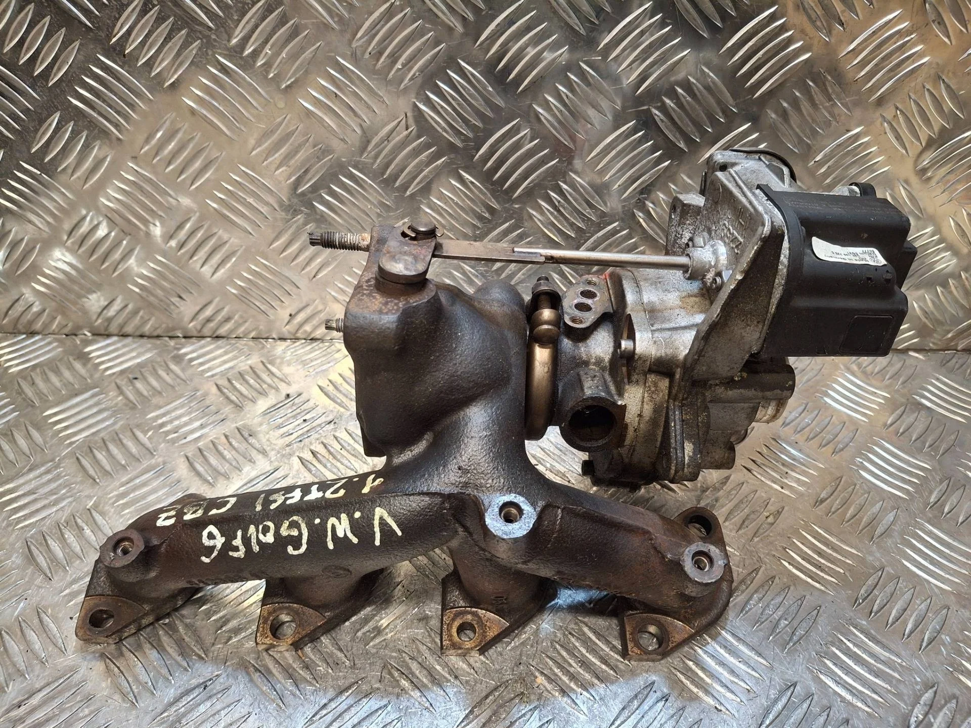 турбина Volkswagen Golf 6