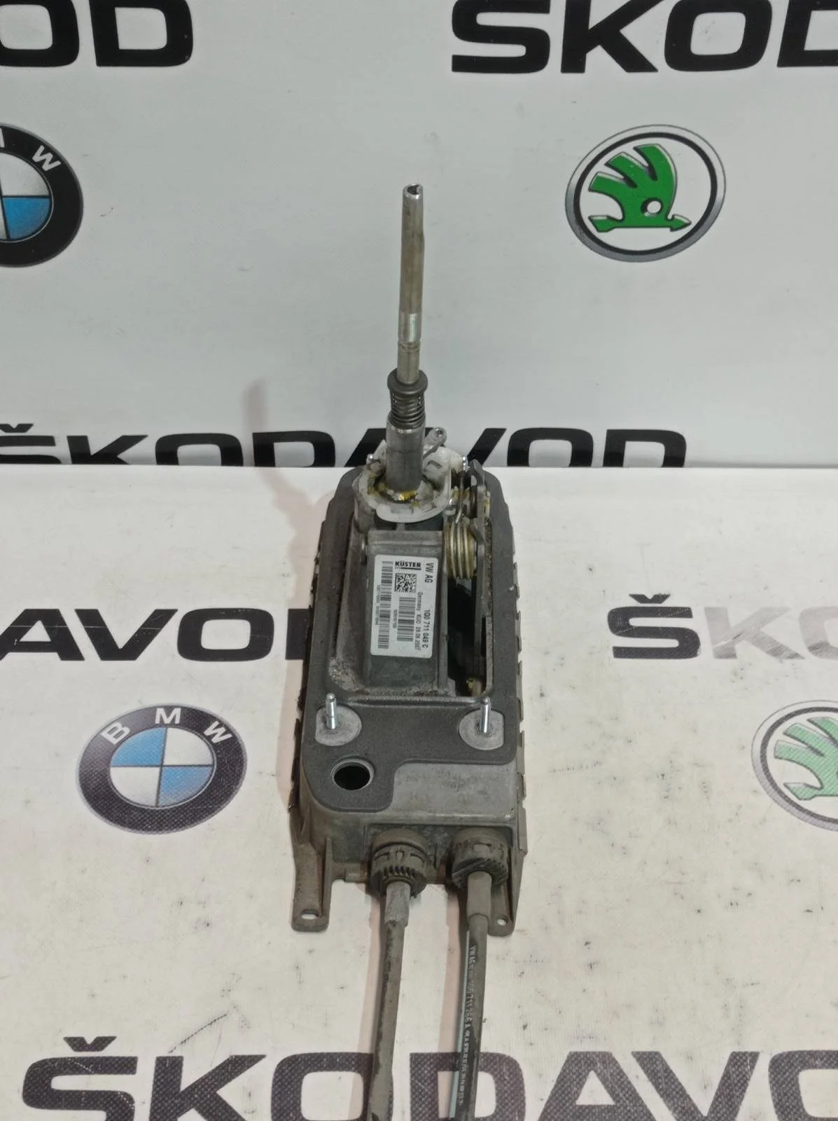 Кулиса с тросами МКПП Skoda Octavia 2011 1Q0711265B A5 (1Z) 1.4 CAXA