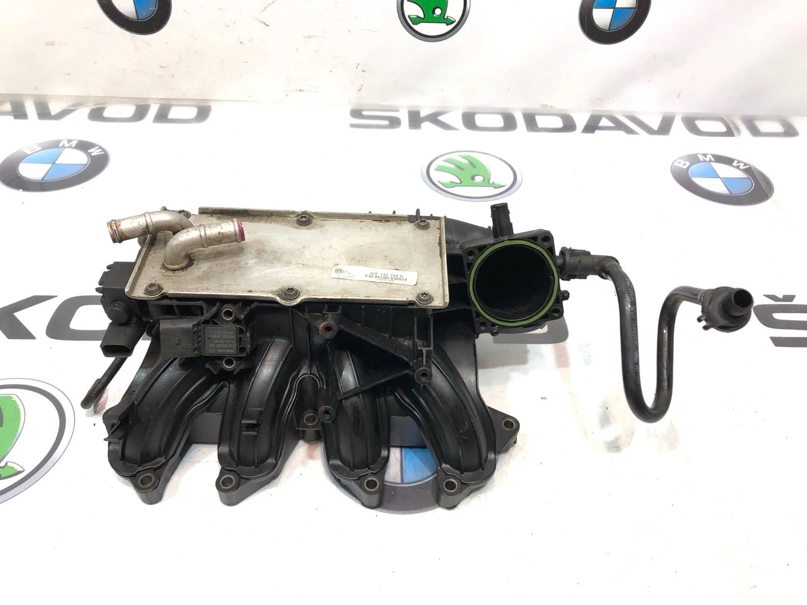 Коллектор впускной Skoda Yeti 2012 03F145749B 5L 1.2 CBZB