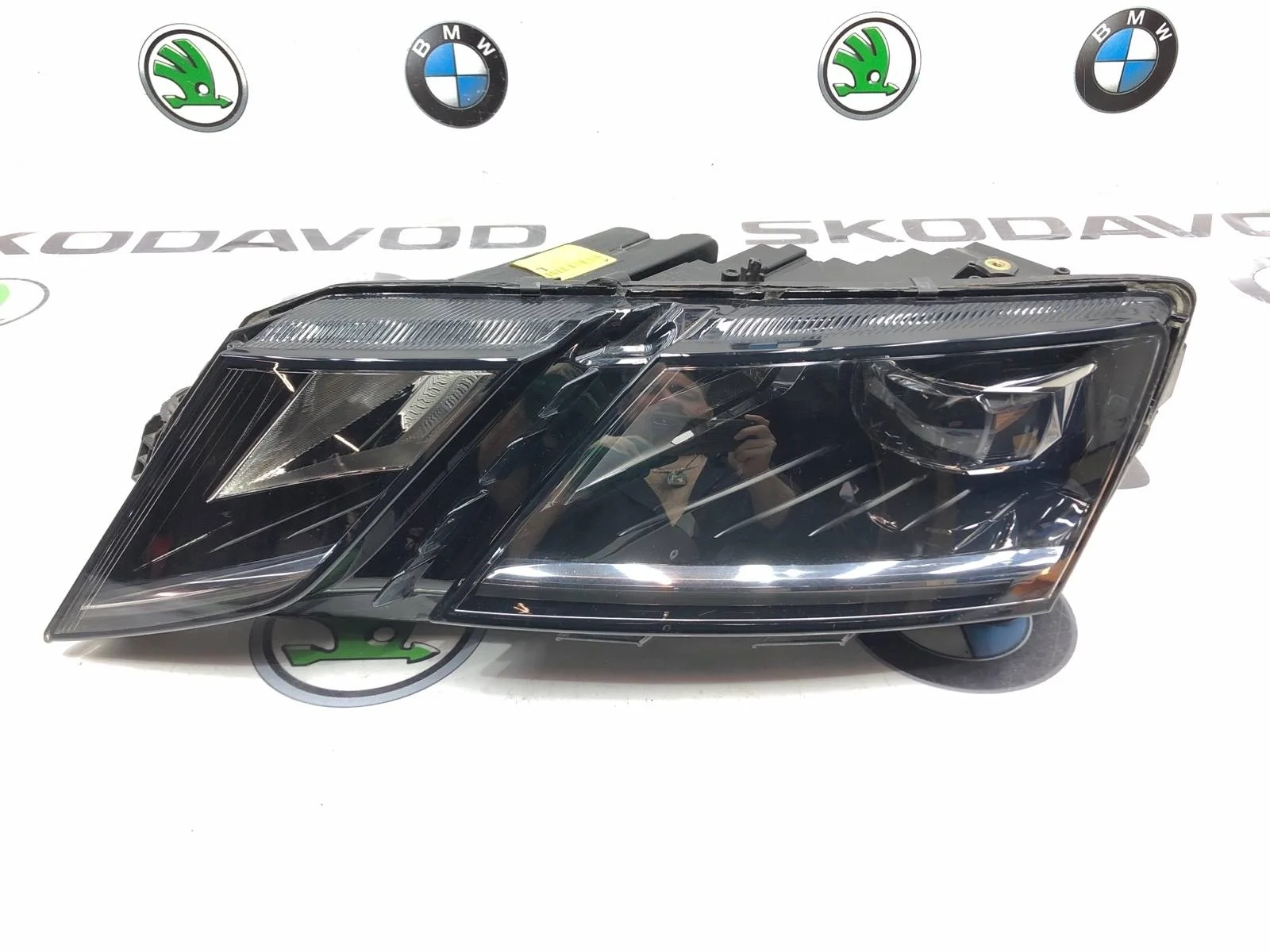 Фара Led Skoda Octavia 2018 5E1941015E A7 (5E), левая