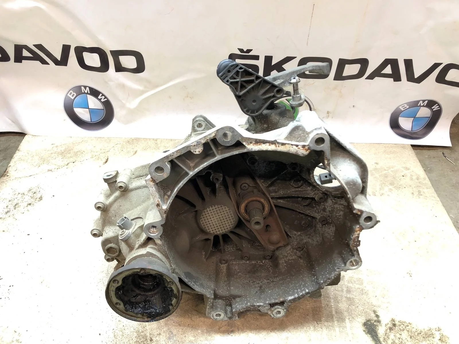 МКПП Skoda Rapid 2013 02T300020R 1.2 CBZA