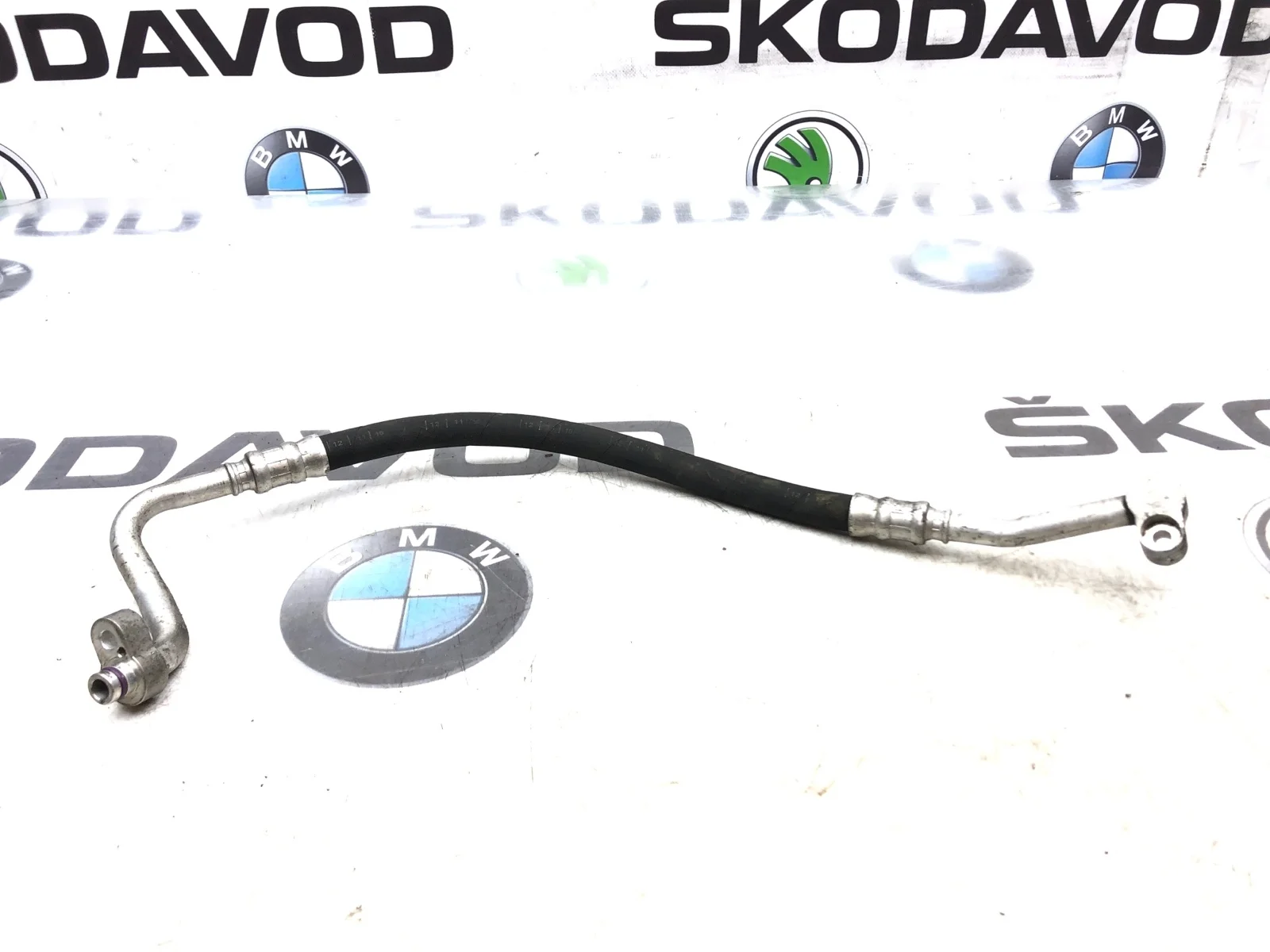 Шланг кондиционера короткий Skoda Octavia 2011 1K0820721BL A5 (1Z) 1.8 CDAB