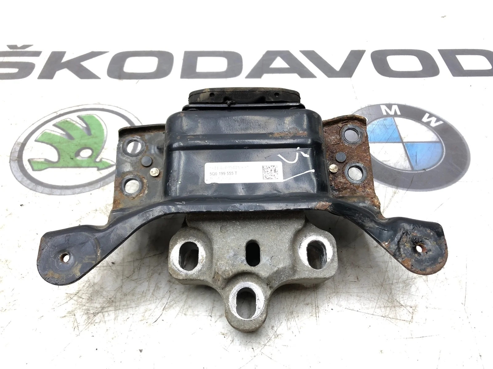 Опора МКПП Skoda Octavia 2015 5Q0199555T A7 (5E) 2.0 CKFC