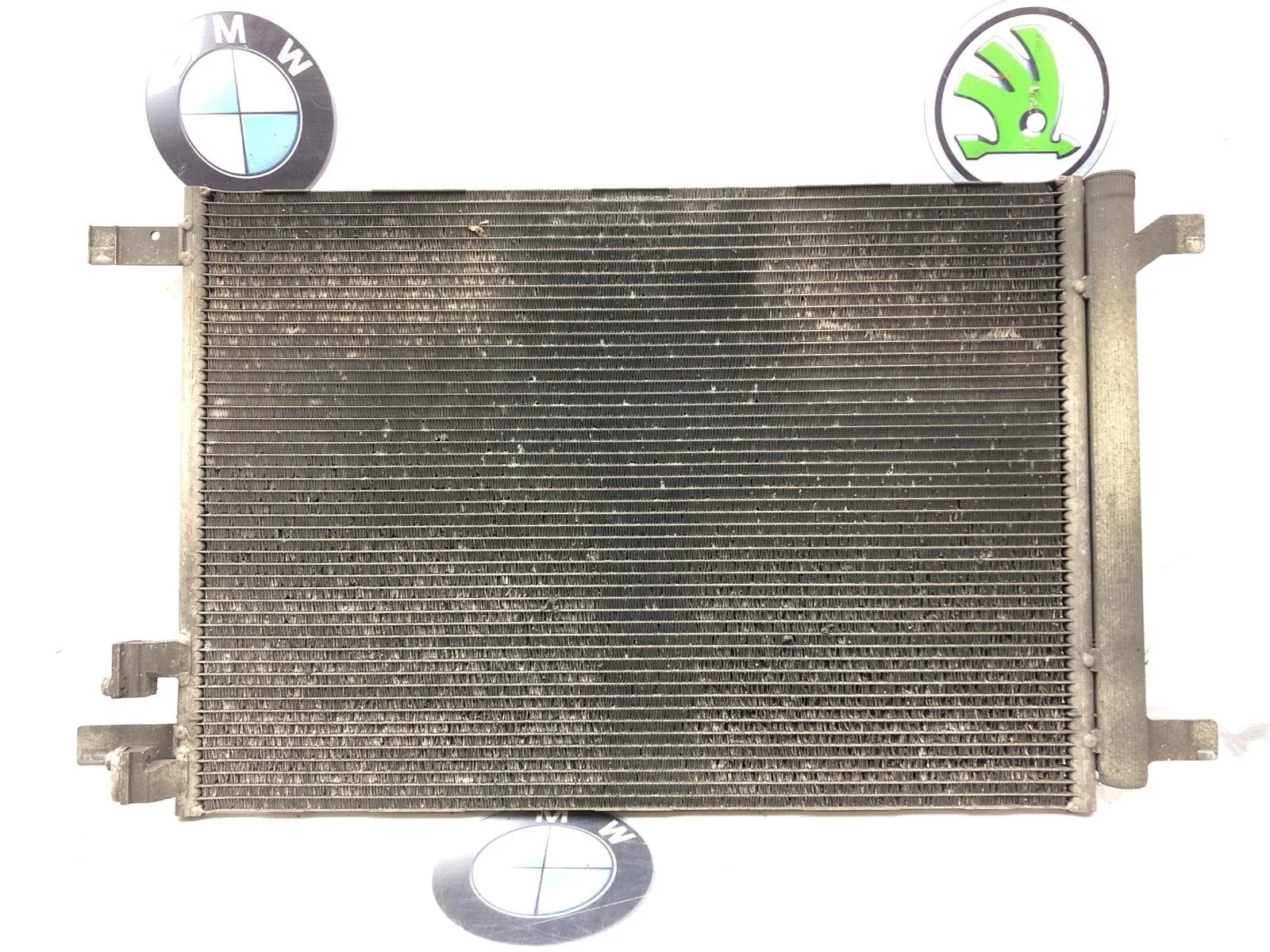 Радиатор кондиционера Skoda Superb 2016 5Q0816411AK 3 (3V)