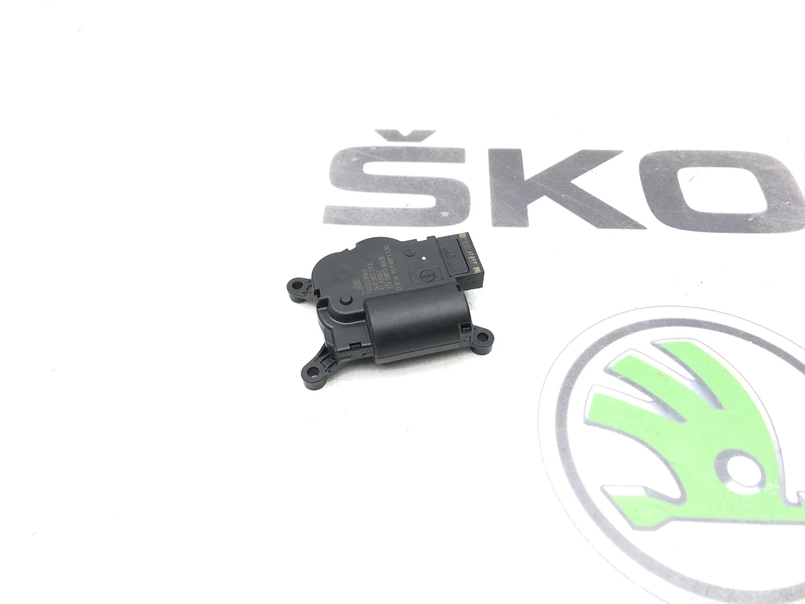 Сервопривод заслонки печки Skoda Octavia 2015 5Q0907511K A7 (5E) 1.6 TDI CLH