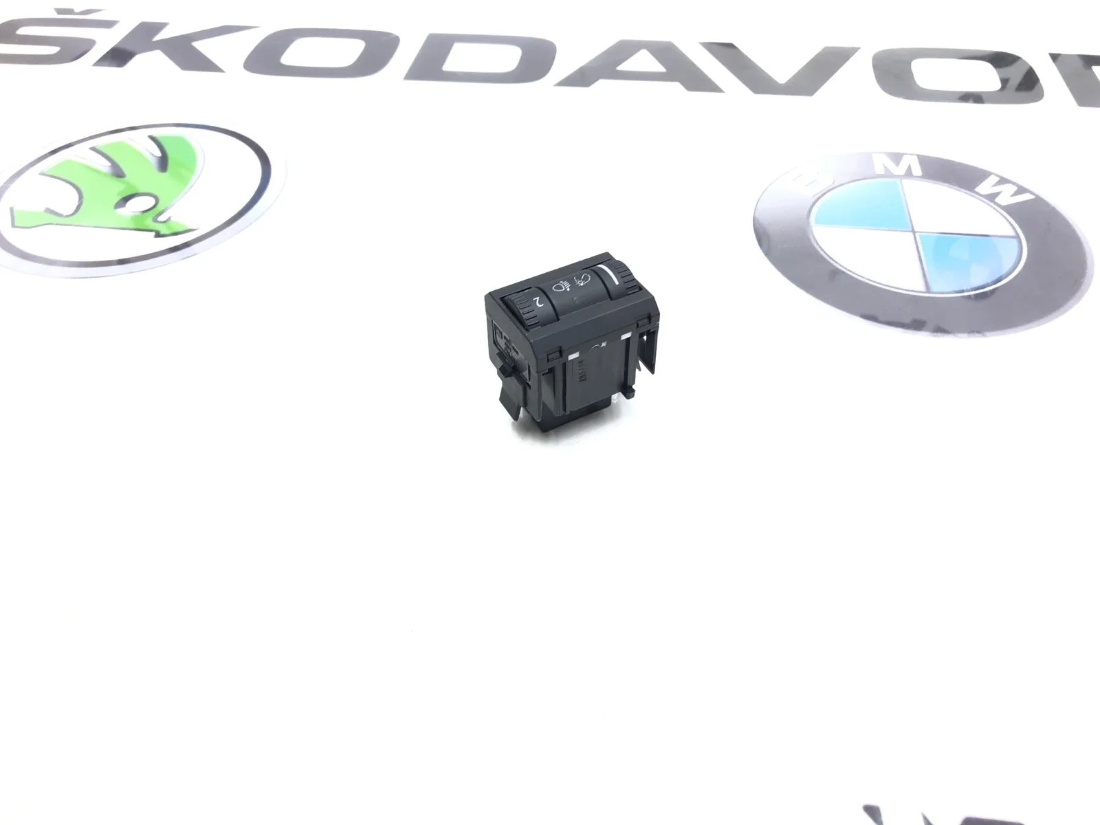 Регулятор яркости приборной панели Skoda Octavia 2009 1Z0941333REH A5 (1Z) 1.8 CDAB