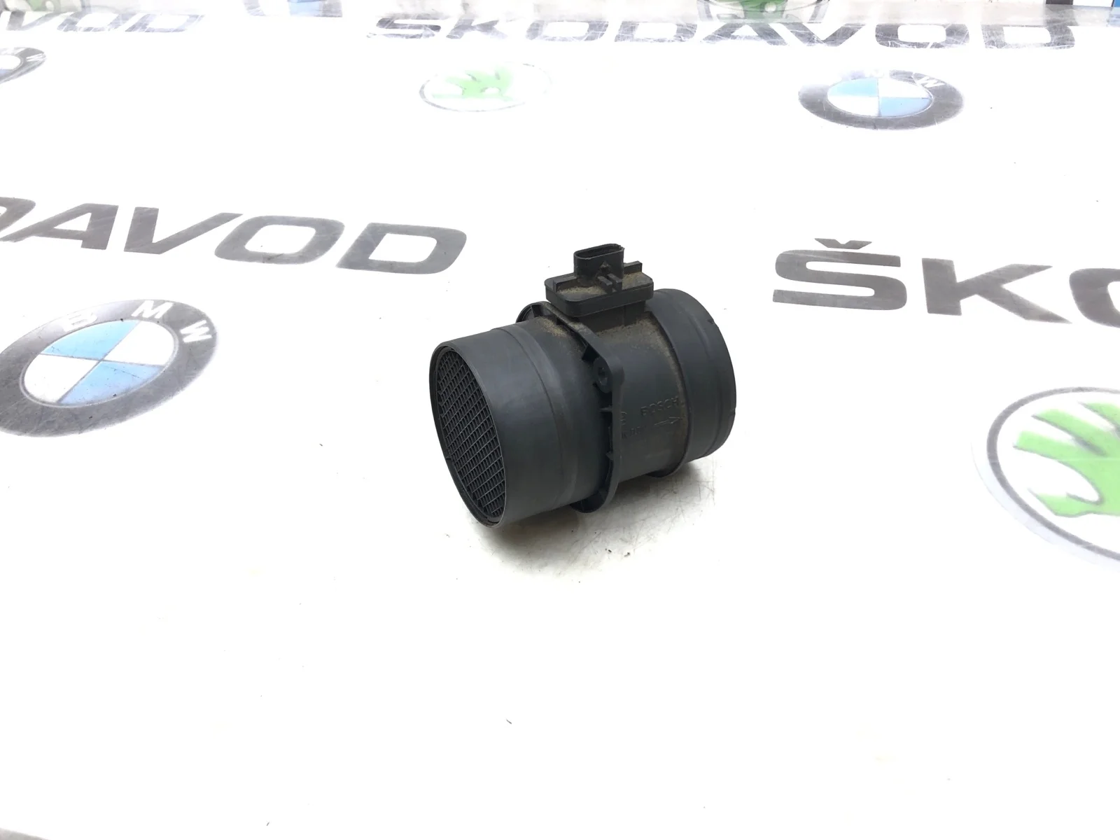 ДМРВ (расходомер) Skoda Yeti 2011 03L906461A 5L 2.0 CFHC