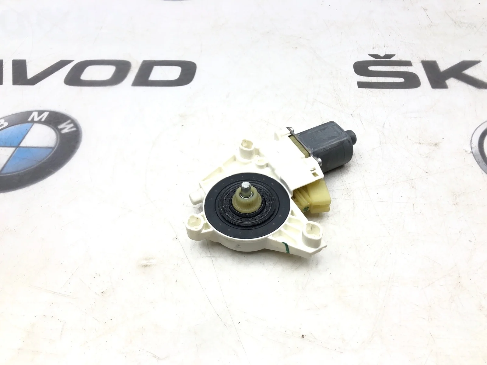 Мотор стеклоподъемника Mercedes-Benz ML 2009 A2518200108 W164 3.0 OM642.940, задний левый