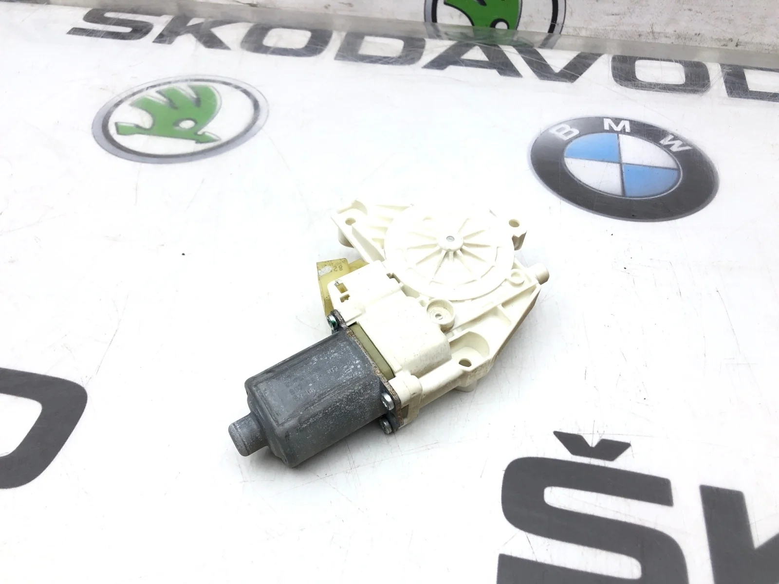 Мотор стеклоподъемника Mercedes-Benz ML 2009 A2518200842 W164 3.0 OM642.940, передний правый