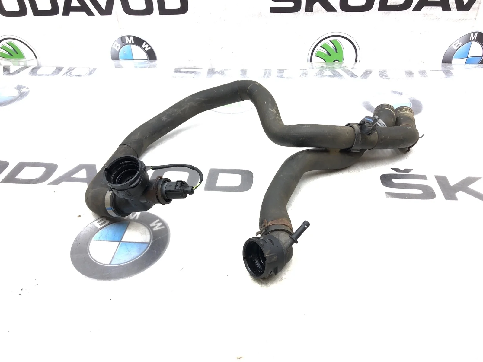 Патрубок радиатора Skoda Octavia 2015 5Q0121049AC A7 (5E) 1.2 CJZA