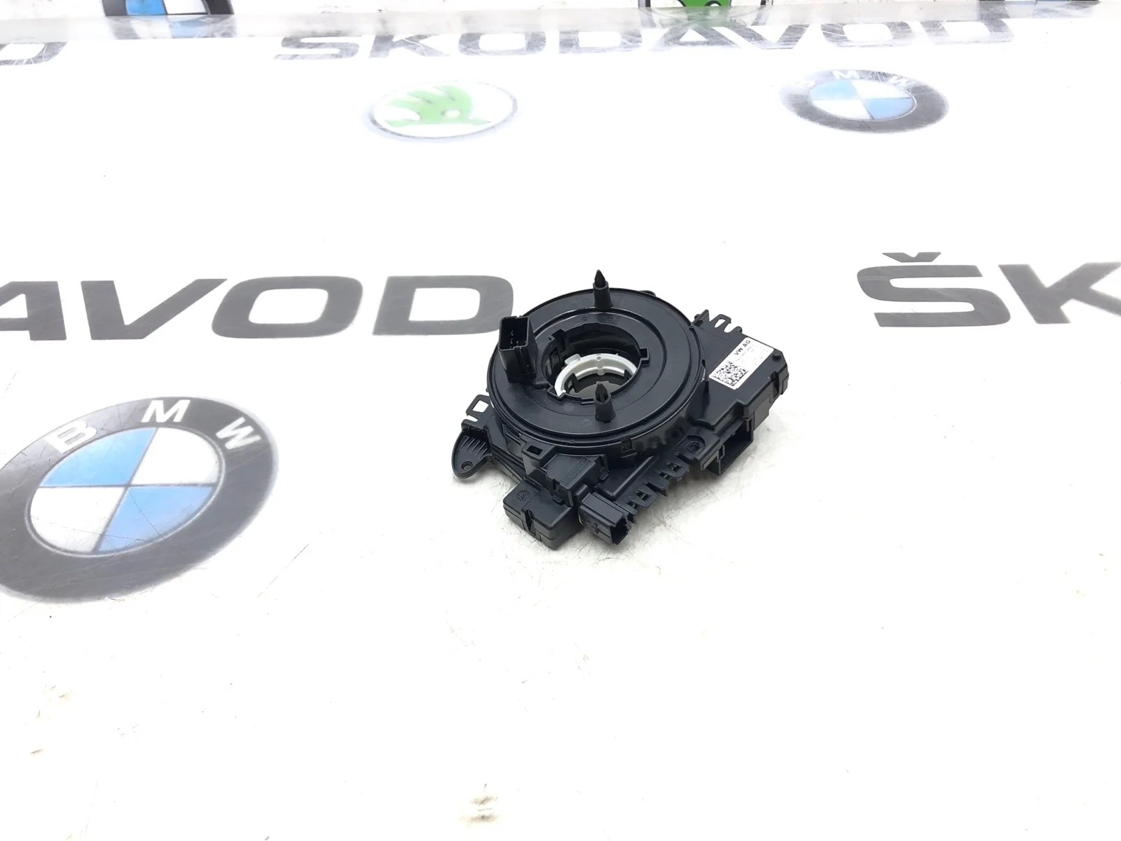 Подрулевое кольцо Skoda Octavia 2012 5K0953569C A5 (1Z) 1.8 CDAB