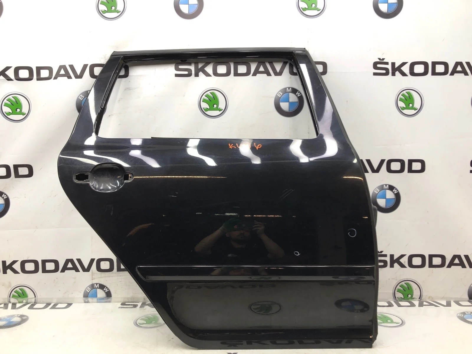 Дверь Skoda Octavia 2012 1Z9833056 A5 (1Z) 1.8 CDAB, задняя правая