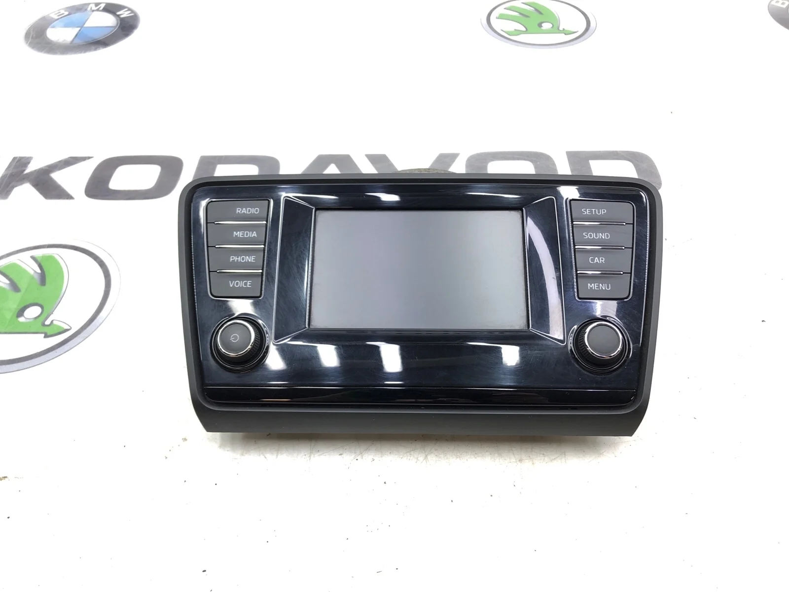 Экран магнитолы Skoda Octavia RS 2013 5E0919605B A7 (5E) 2.0 CUPA