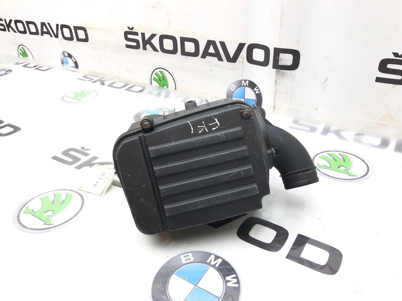 Корпус воздушного фильтра Skoda Octavia 2011 1K0129607AQ A5 (1Z) 1.6 BSE