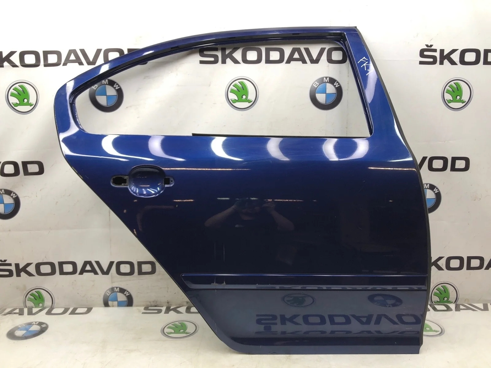 Дверь Skoda Octavia 2011 1Z5833056 A5 (1Z) 1.6 BSE, задняя правая