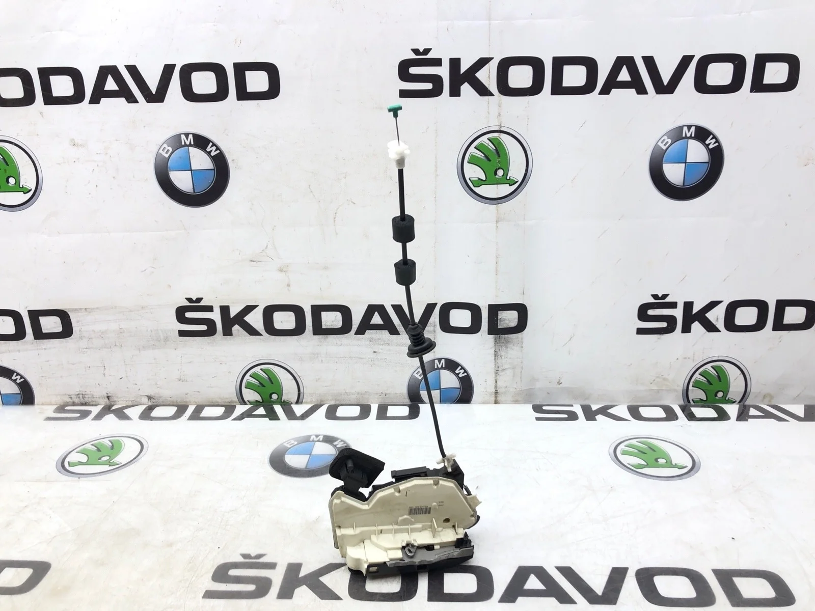 Замок двери Skoda Octavia RS 2013 5E0839016 A7 (5E) 2.0 CUPA, задний правый