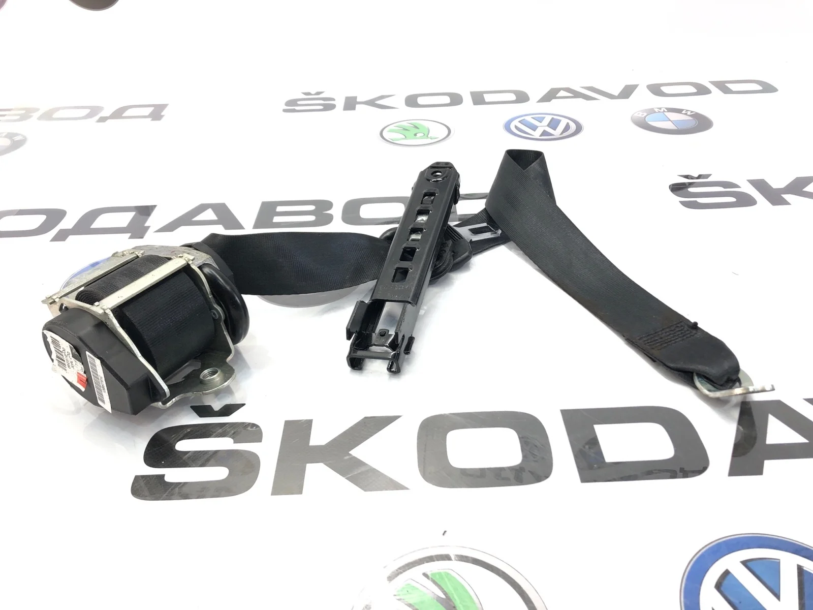 Ремень безопасности Skoda Octavia 2011 1Z0857701C A5 (1Z) 1.8 CDAB, передний левый