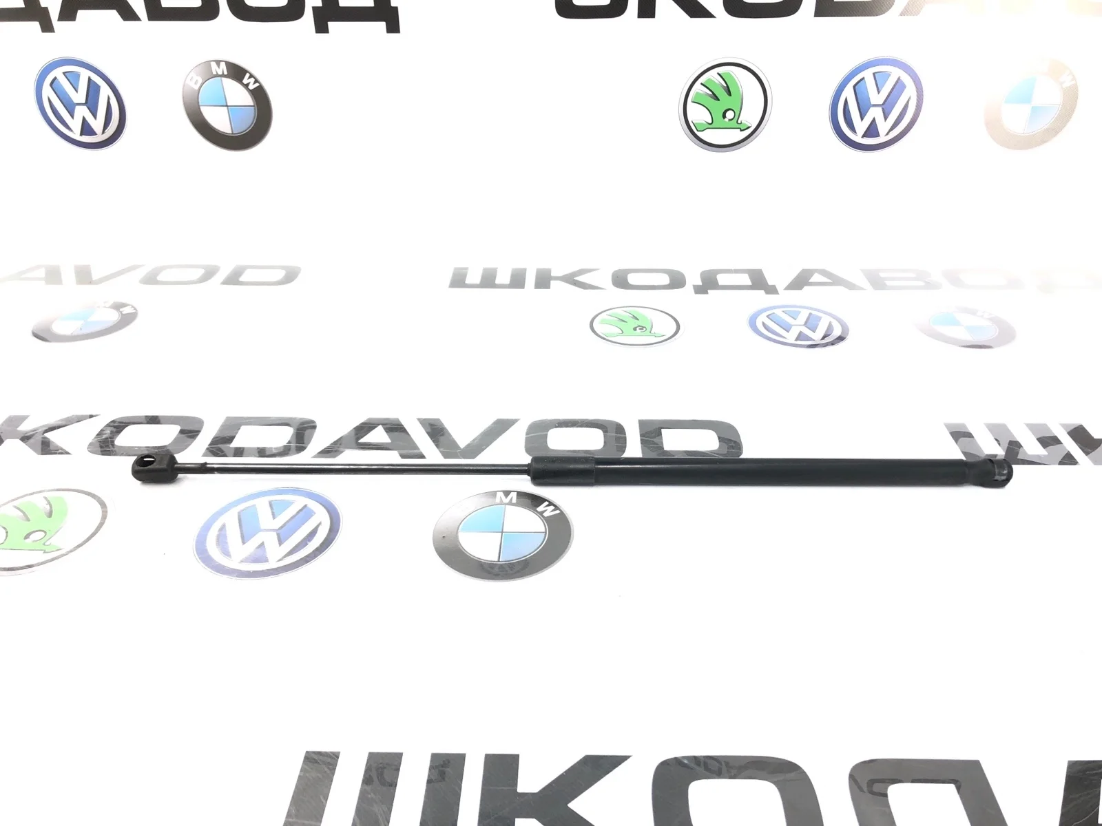 Амортизатор крышки багажника Skoda Octavia 2011 1Z5827550B A5 (1Z) 1.6 BSE
