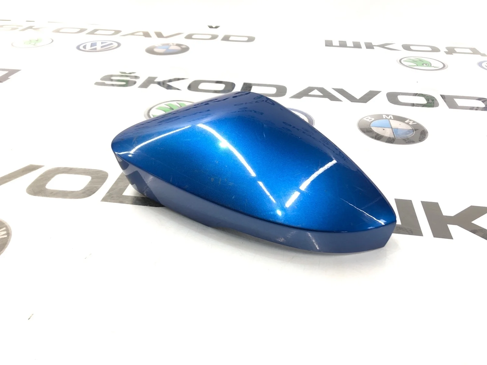Колпак зеркала заднего вида Skoda Octavia 5E0857537AGRU A7 (5E), левый