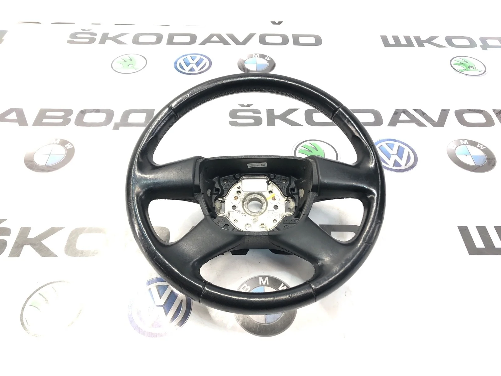 Руль Skoda Octavia 2012 3T0419091G A5 (1Z) 1.4 CAXA