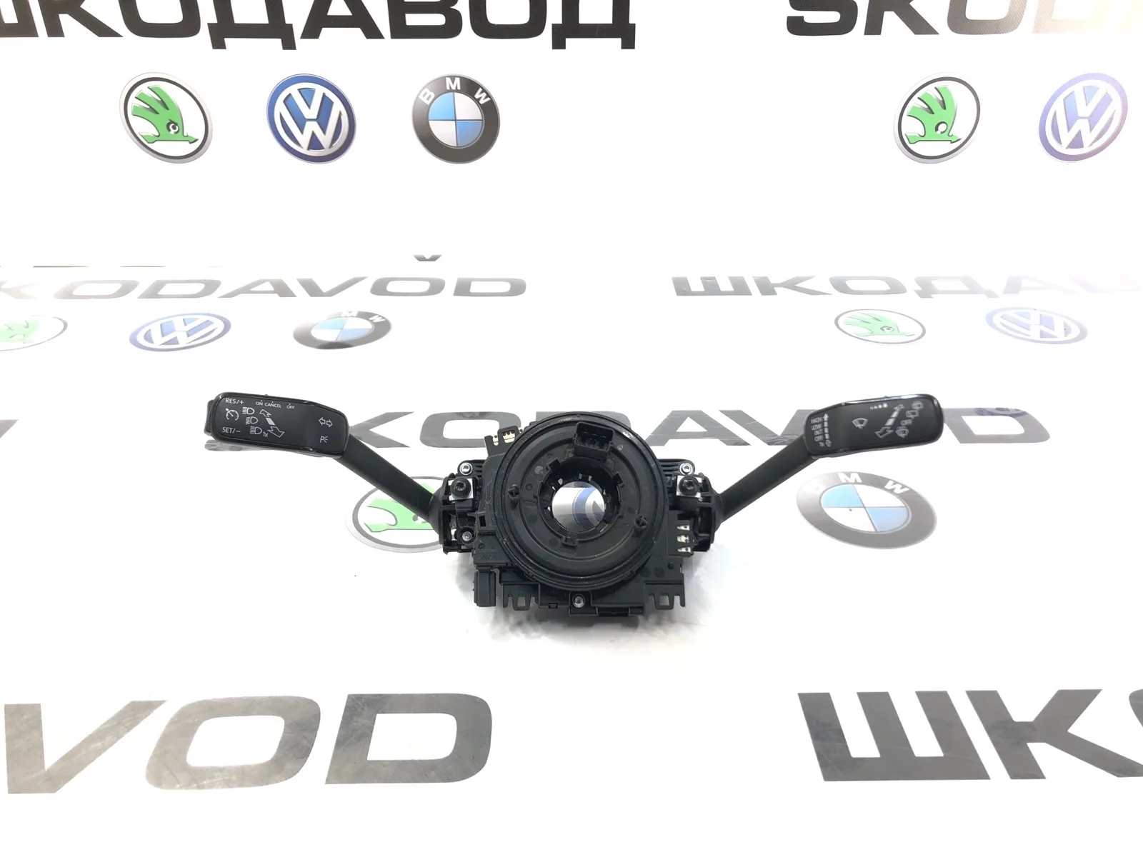 Подрулевой переключатель Skoda Octavia 2015 5Q0953502PIGI A7 (5E) 2.0 CRMB