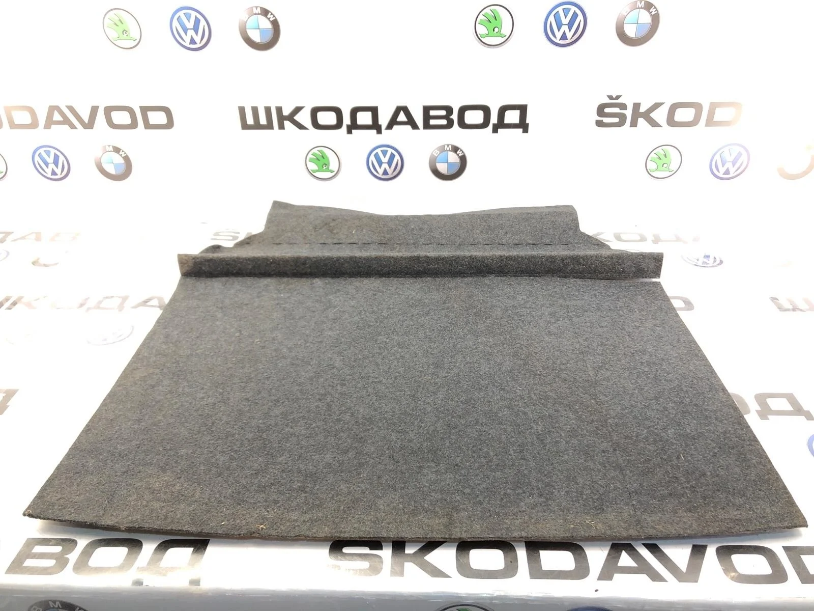 Пол багажника Skoda Yeti 2014 5L6863463D1BS 5L 2.0 CFJA