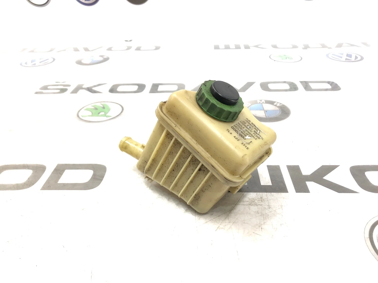 Бачок гидроусилителя Volkswagen Touareg 2007 7L6422371E 1 GP РЕСТАЙЛИНГ 3.0 BKS