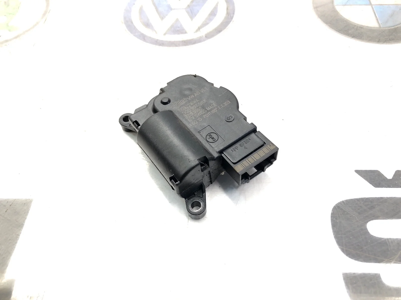 Сервопривод заслонки печки Skoda Octavia 2015 5Q0907511K A7 (5E) 2.0 CKFC