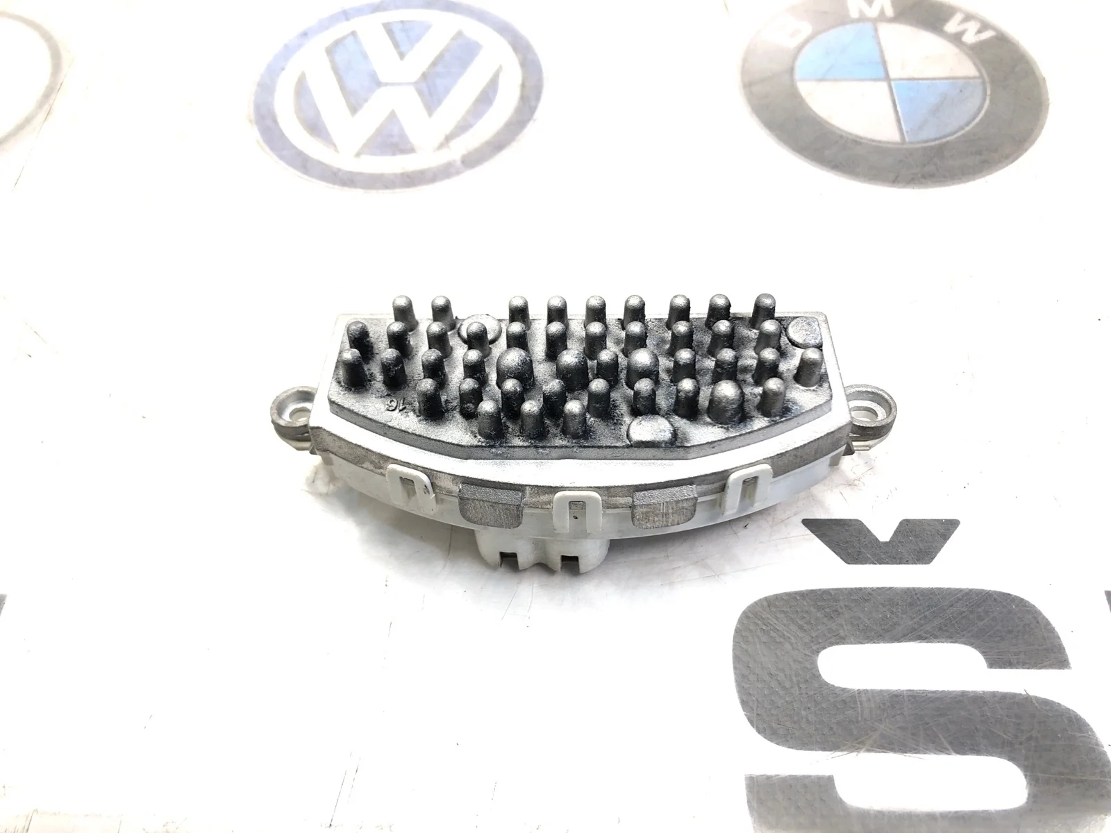 Резистор отопителя Skoda Octavia 2015 5Q0907521C A7 (5E) 2.0 CKFC