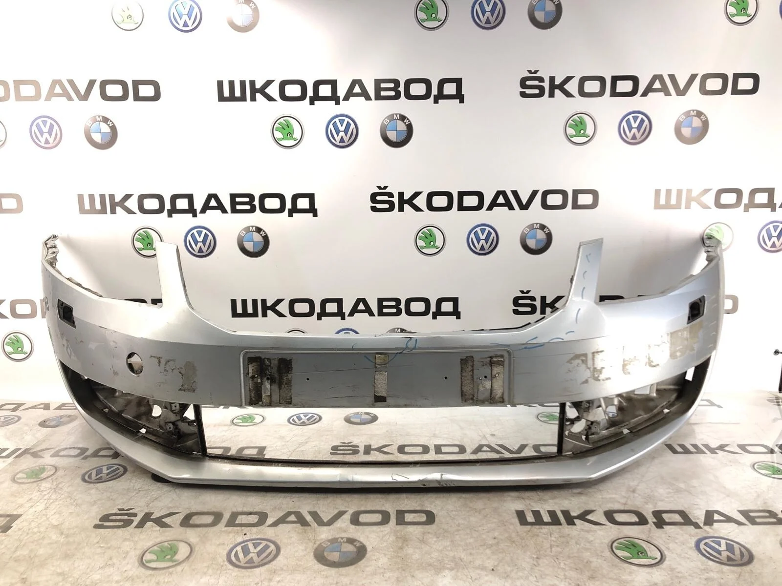 Бампер Skoda Octavia 2015 5E0807217A A7 (5E) 2.0 CKFC, передний