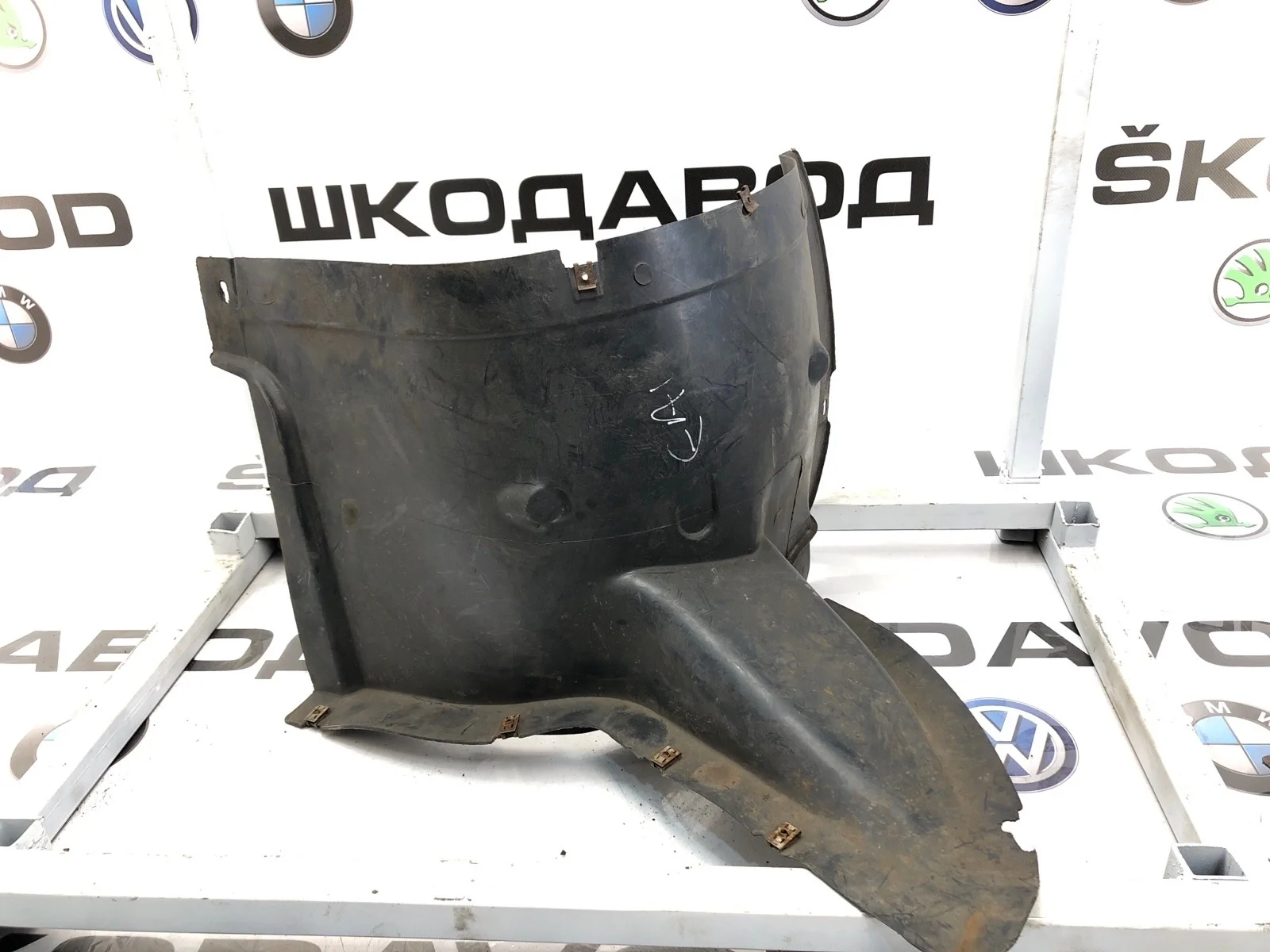 Локер Skoda Octavia 2012 1Z0809953 A5 (1Z) 1.2 CBZB, передний левый