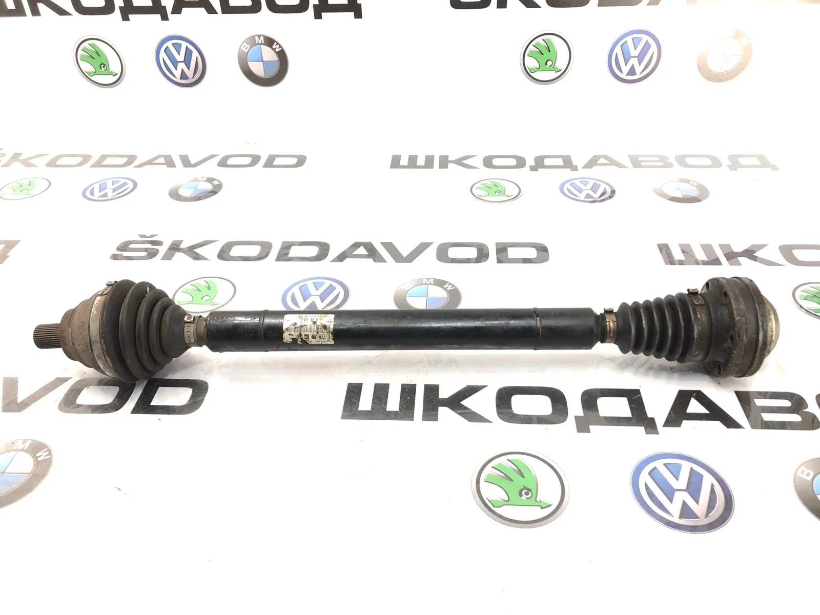 Привод DSG7 Skoda Octavia 2010 1K0407272PK A5 (1Z) 1.4 CAXA, передний правый