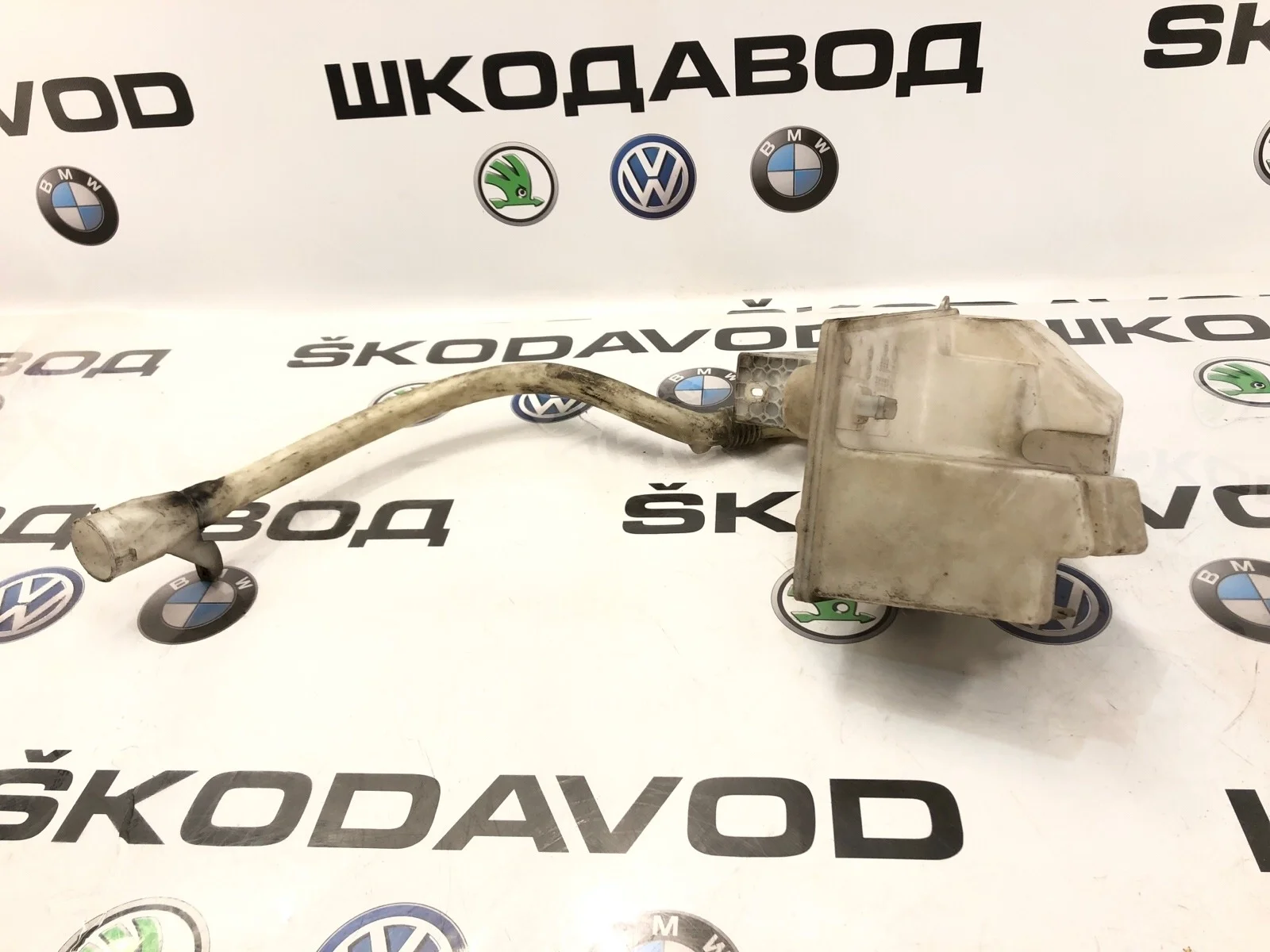 Бачок омывателя Volkswagen Transporter 2006 7H0955453M T5 2.5 BNZ