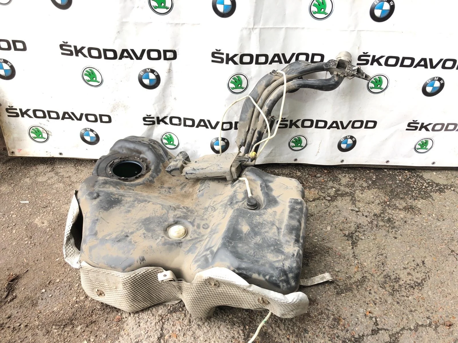 Бензобак Volkswagen Passat CC 2012 3C0201055AG 1.8 CDAB