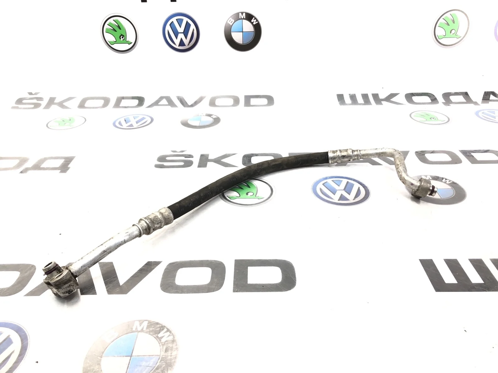 Трубка кондиционера короткая Skoda Octavia 2011 1K0820721BL A5 (1Z) 1.8 CDAB