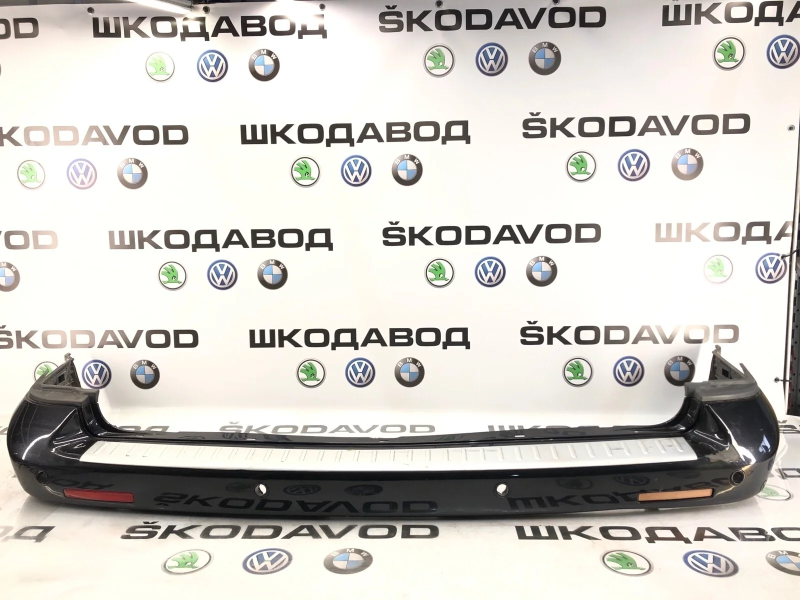 Бампер Volkswagen Transporter 2006 7H5807417FGRU T5 2.5 BNZ, задний