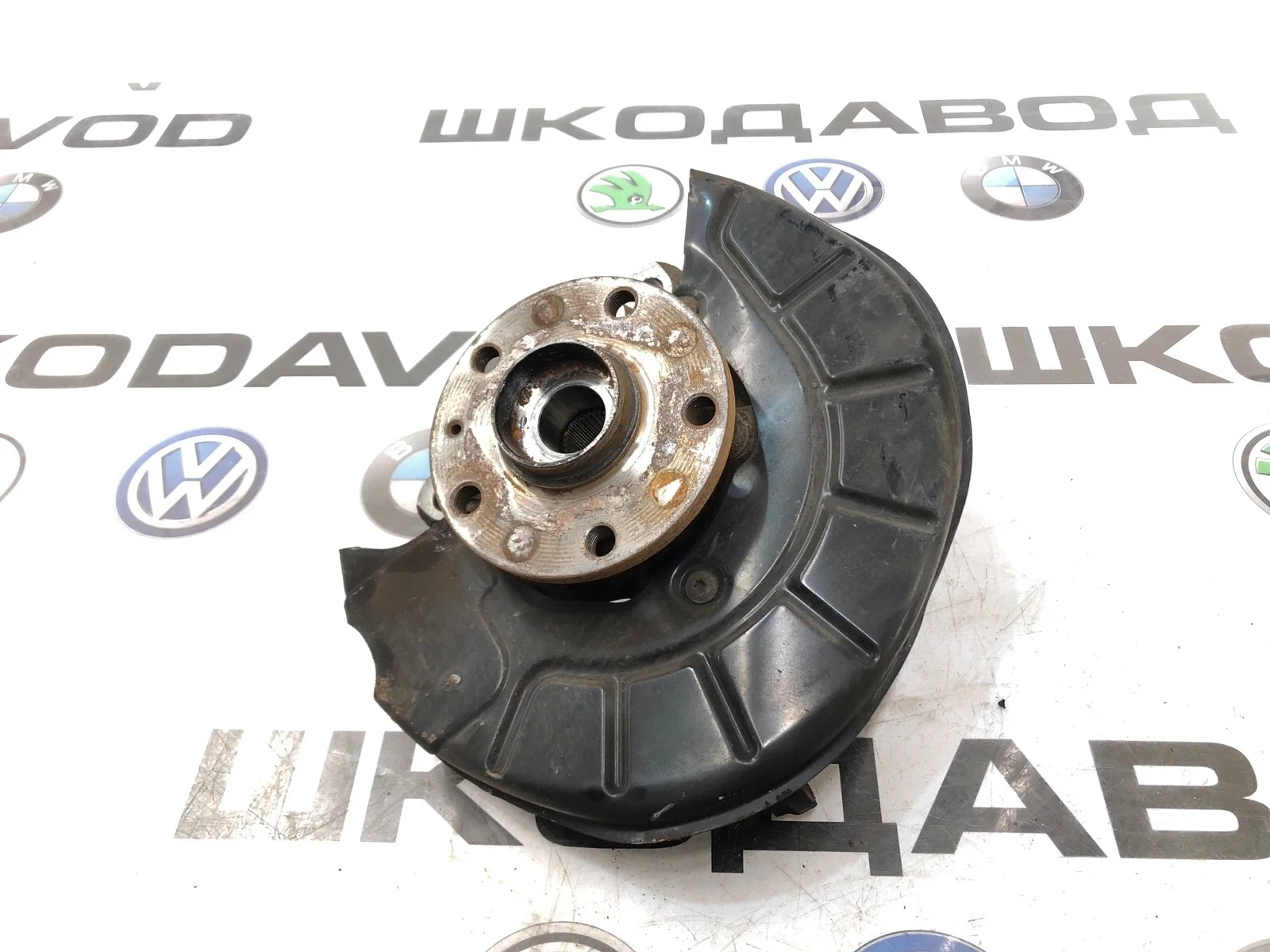 Кулак поворотный Volkswagen Passat 2013 5C0407255 B7 (NMS) АМЕРИКА 2.0 CFFB, передний левый