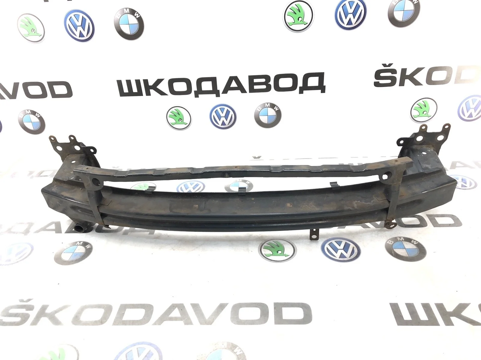 Усилитель бампера Skoda Octavia RS 1Z0807109C A5 (1Z) 2.0 CEGA, передний