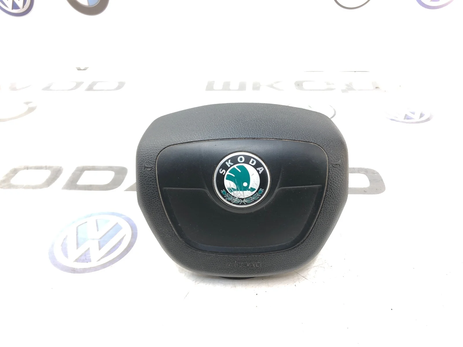 Подушка безопасности водителя Skoda Yeti 2010 5J0880201H 5L 2.0 CFHF