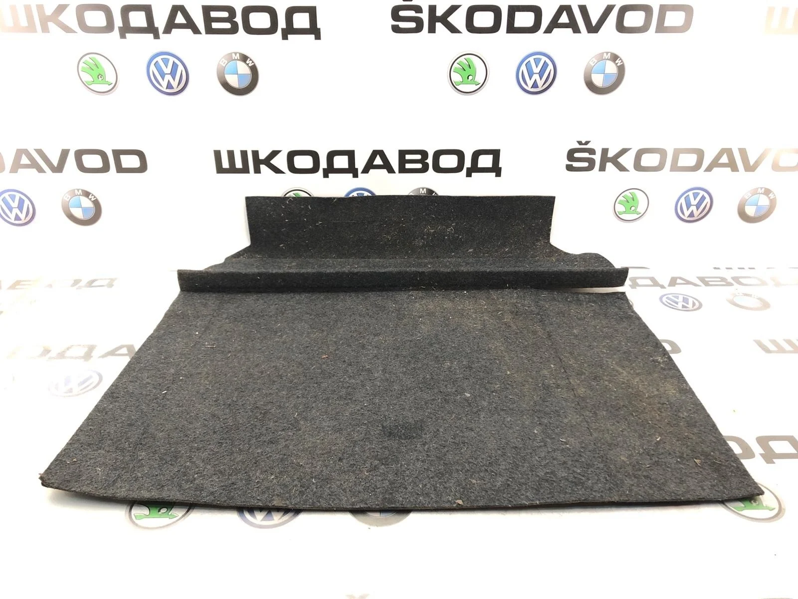 Пол багажника Skoda Yeti 2009 5L6863463D1BS 5L 2.0 CBDB