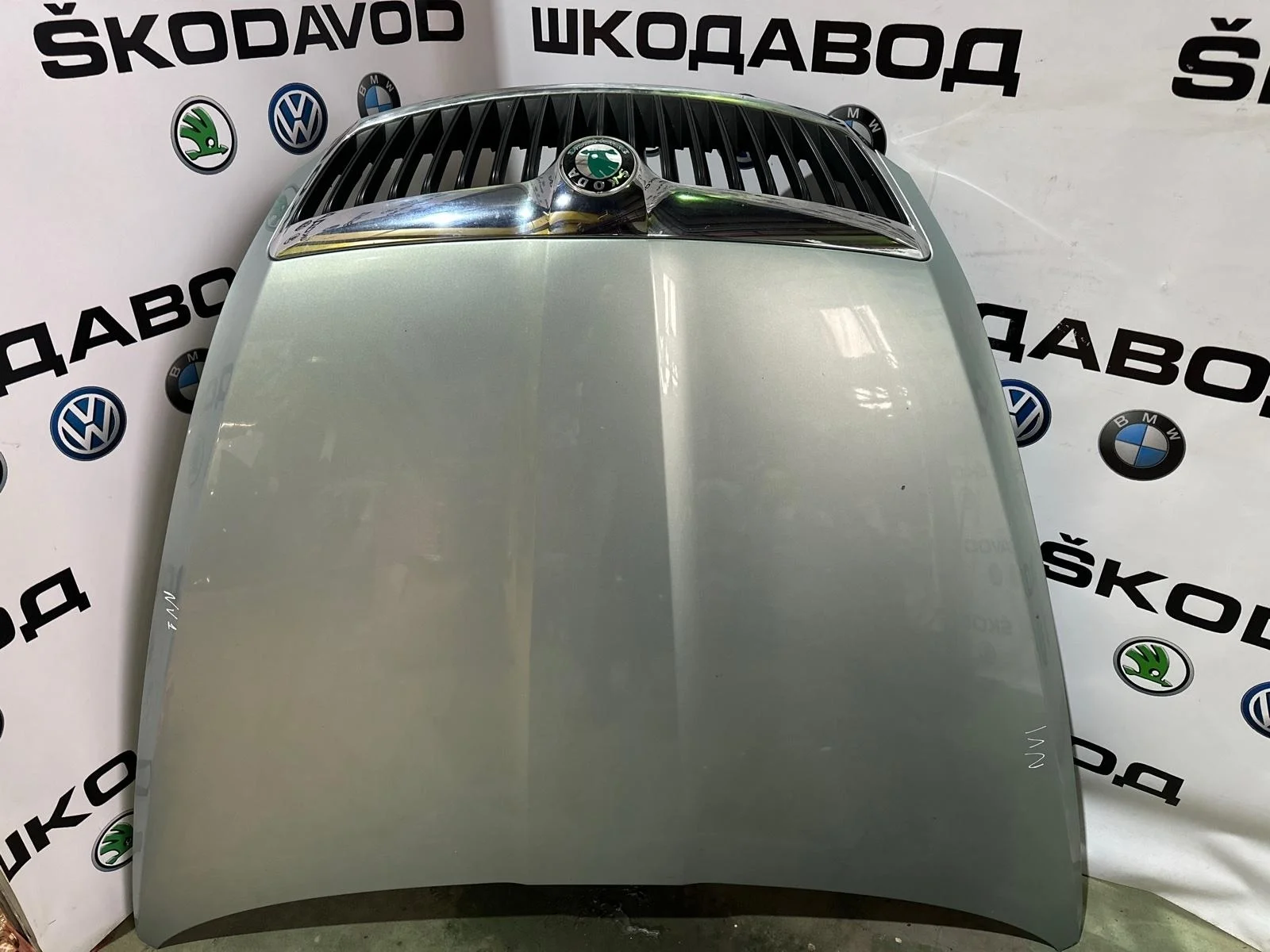 Капот Skoda Octavia 2011 1Z0823031B A5 (1Z) 1.6 BSE