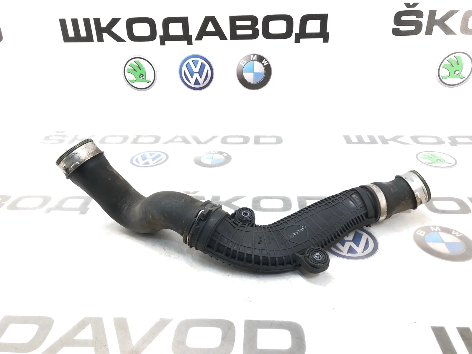 Патрубок интеркулера Skoda Octavia RS 2010 1K0145840R A5 (1Z) 2.0 CCZA