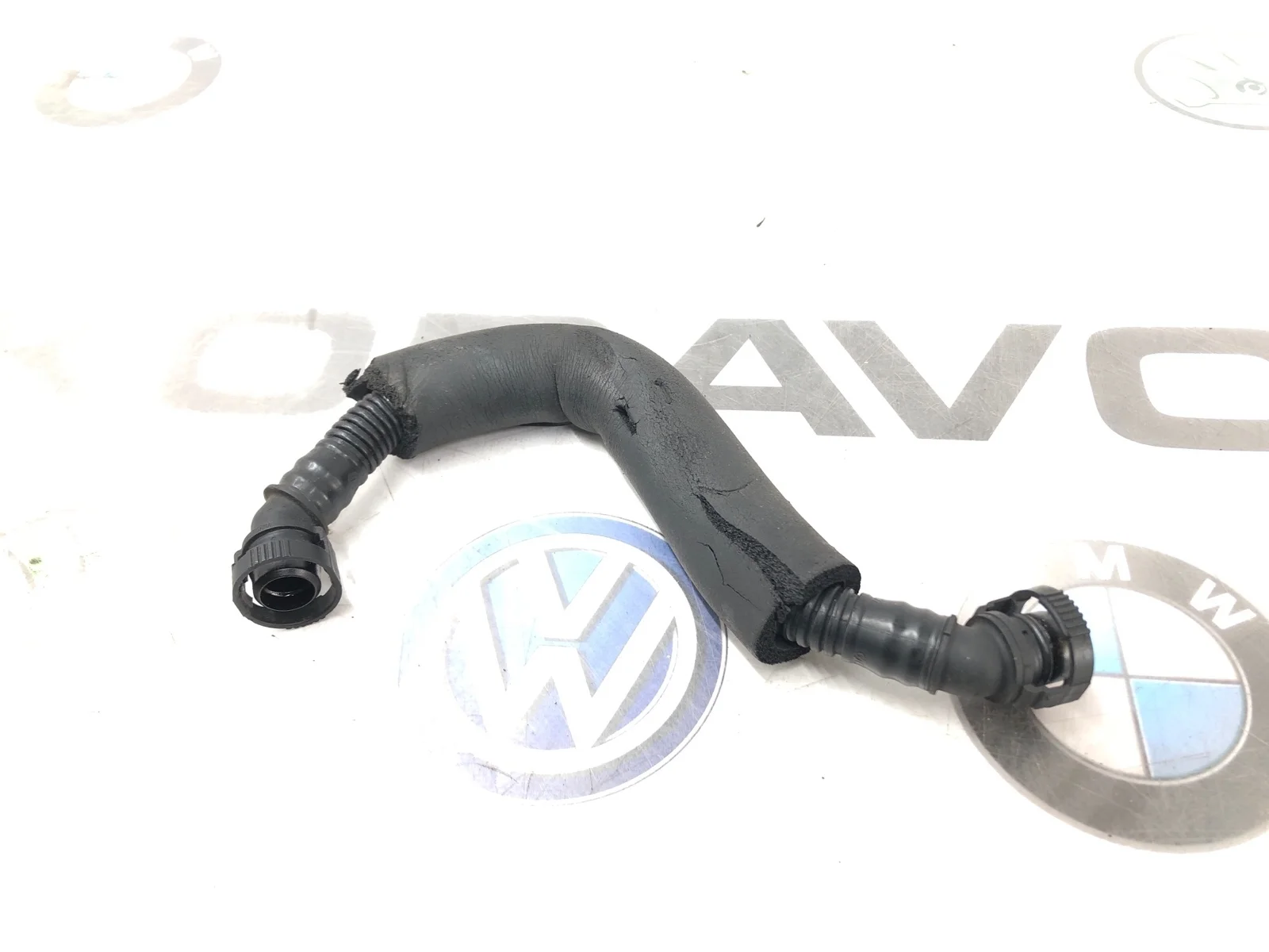 Патрубок картерных газов Skoda Octavia RS 2010 06J103221 A5 (1Z) 2.0 CCZA