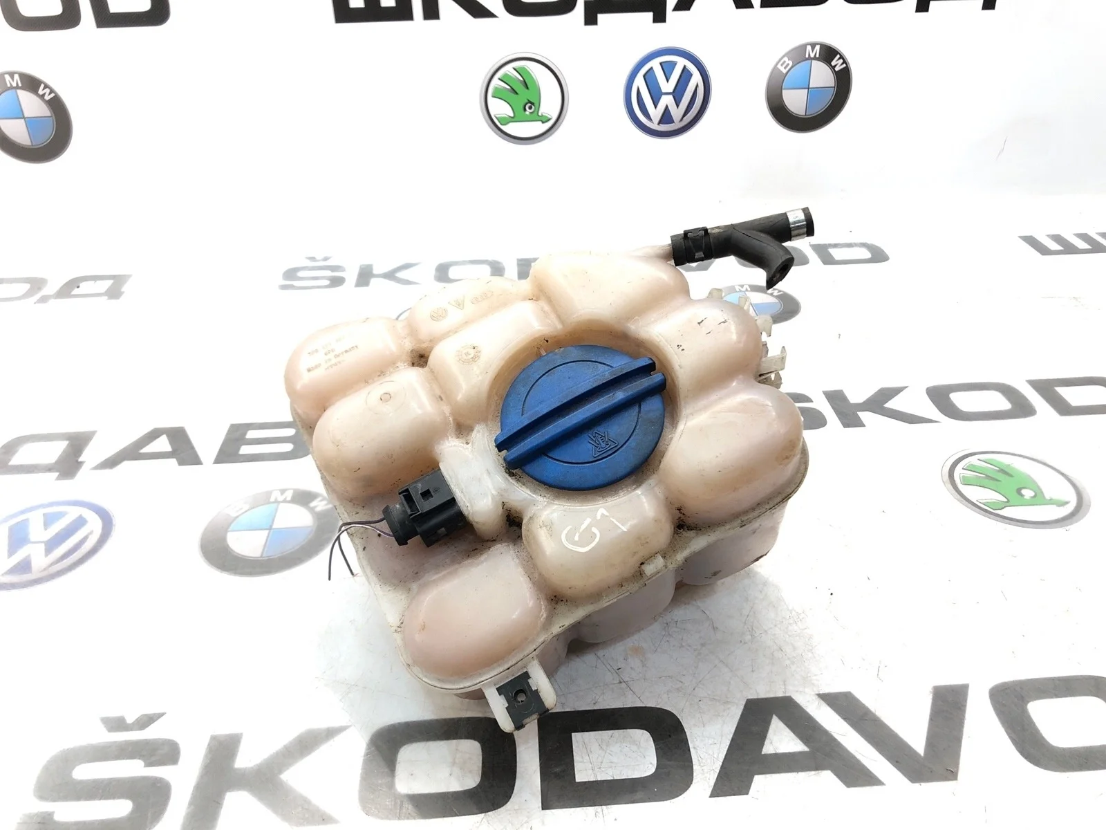 Расширительный бачок Volkswagen Touareg 2014 7P0121407B 2 NF 3.0 CJMA