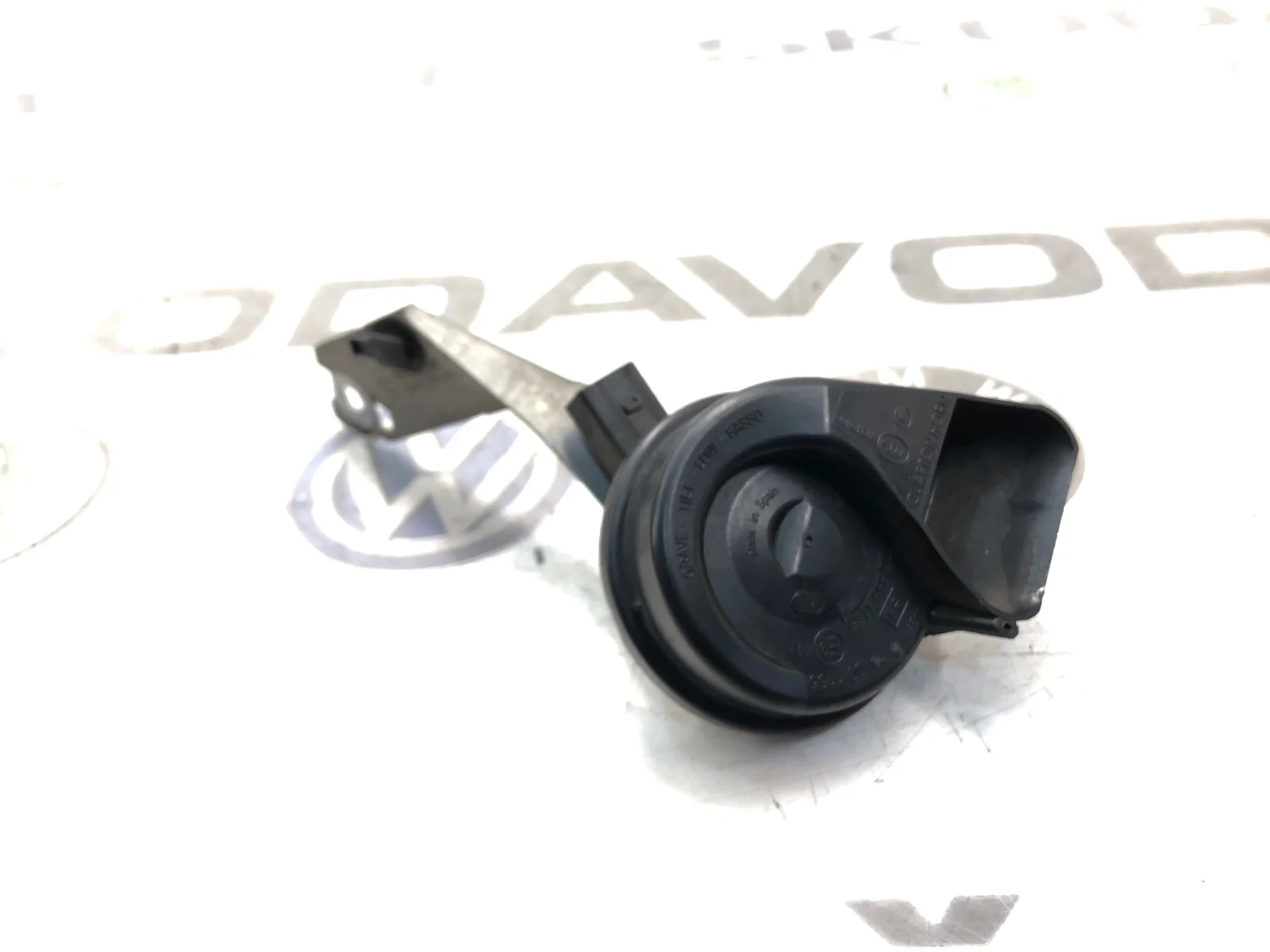Звуковой сигнал Volkswagen Touareg 2014 7P6951221A 2 NF 3.0 CJMA, левый