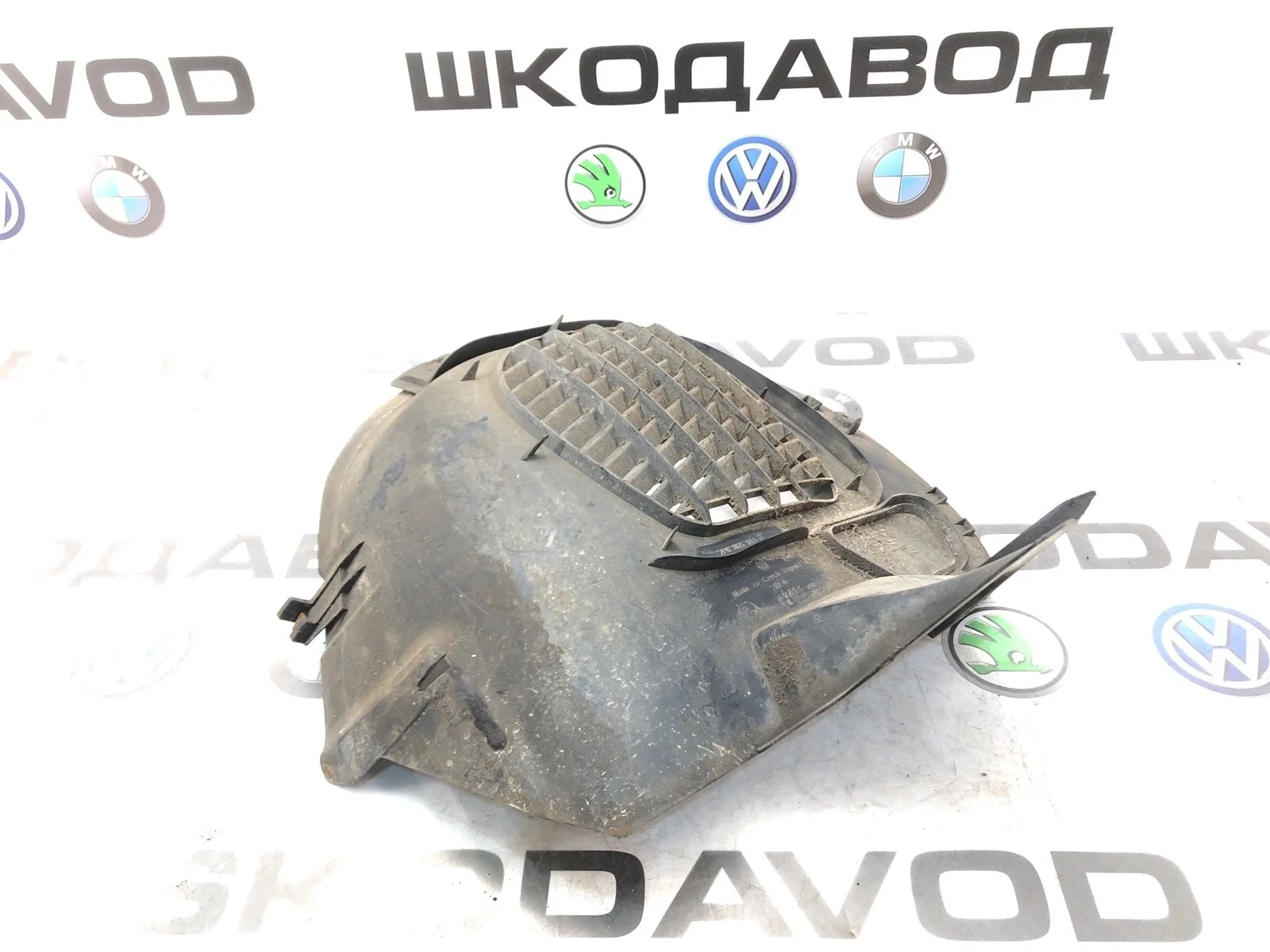 Локер Volkswagen Touareg 2014 7P6805911D 2 NF 3.0 CJMA, передний левый