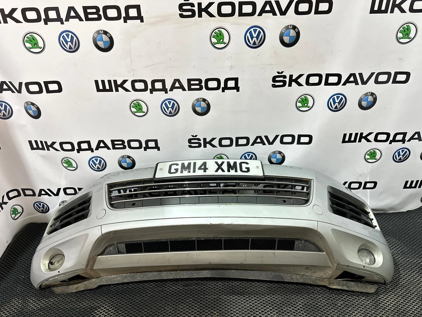 Бампер Volkswagen Touareg 2014 7P6807221CGRU 2 NF 3.0 CJMA, передний